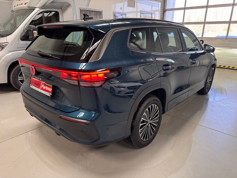 Volkswagen Tayron (2025) 2,0TDI 142kW 4Mot LIFE 7míst - fotka 4 z 27