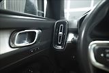 Volvo XC40 2,0 D4 AWD NAVI KAMERA TAŽNÉ - náhled 39