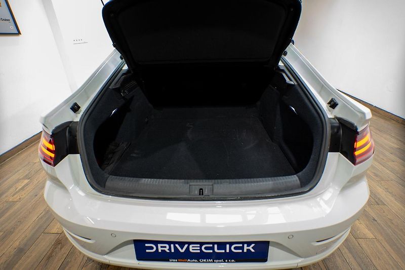 Volkswagen Arteon 2.0 TDI DSG  R-Line 110 kW - fotka 23 z 29