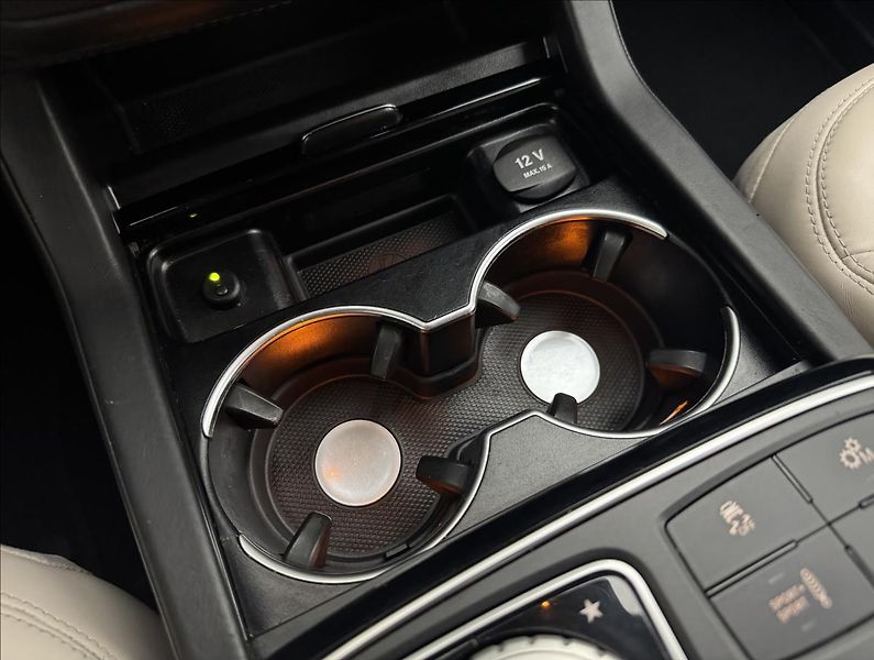 Mercedes-Benz GLS 5,5 63AMG DESIGNO NZTOP PANO - fotka 30 z 61