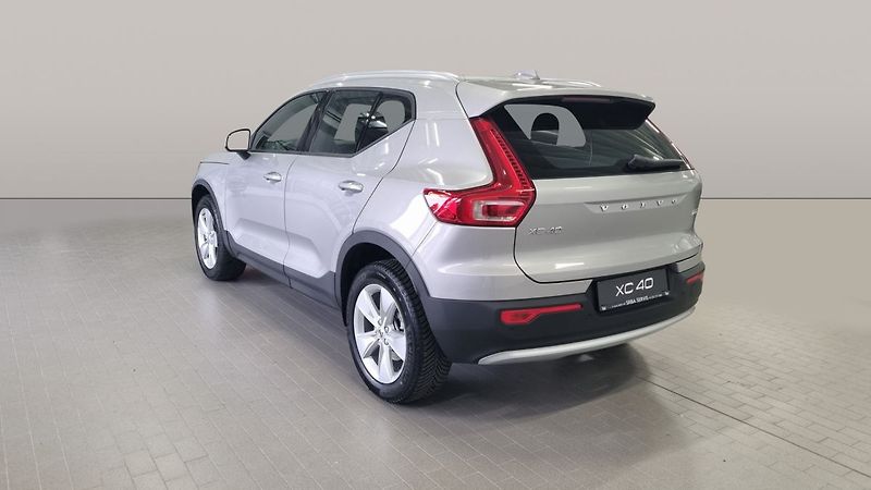 Volvo XC40 (2026) B3 2.0L 163 HP AT7 FWD CORE - fotka 3 z 17