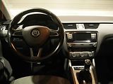 Škoda Octavia (2016) 1.6 TDI, 2.maj,ČR, AC - náhled 11