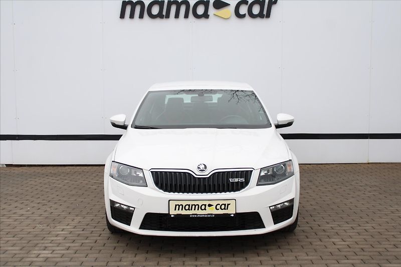 Škoda Octavia RS 2.0TDI 135kW BIXEN TAŽNÉ ČR - fotka 2 z 19