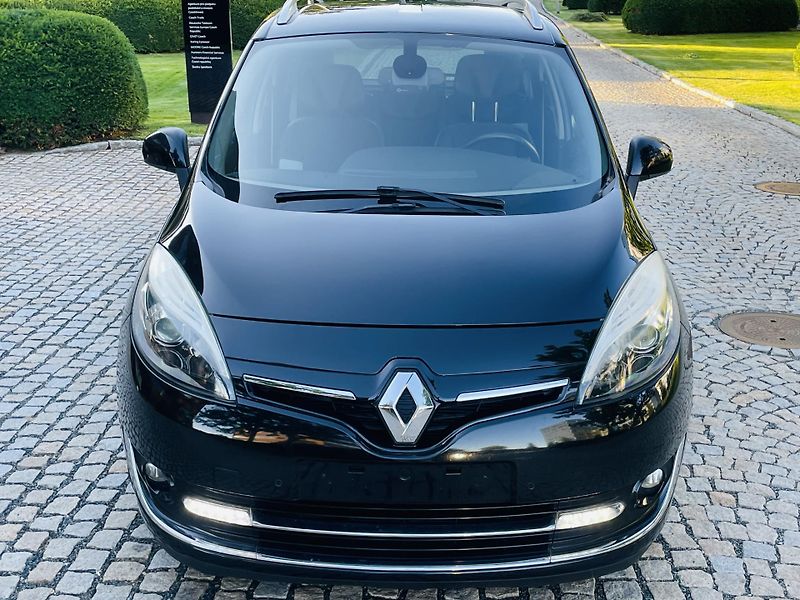 Renault Grand Scénic 1.6dCi MANUÁL KAMERA SERVISKA - fotka 7 z 47