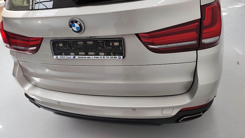 BMW X5 (2014) - fotka 8 z 63