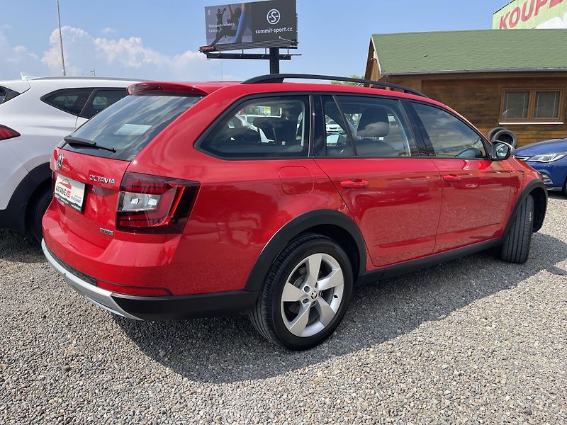 Škoda Octavia 2.0 TDi 135kW SCOUT DSG 4x4 ČR - fotka 7 z 55