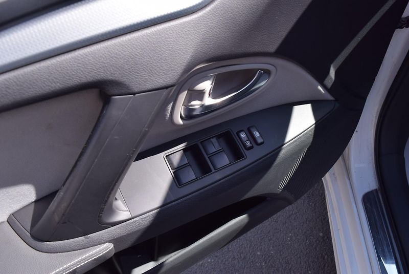 Toyota Avensis (2018) 1.8VVTI 108kw TEAM D XEN NAVI - fotka 22 z 50