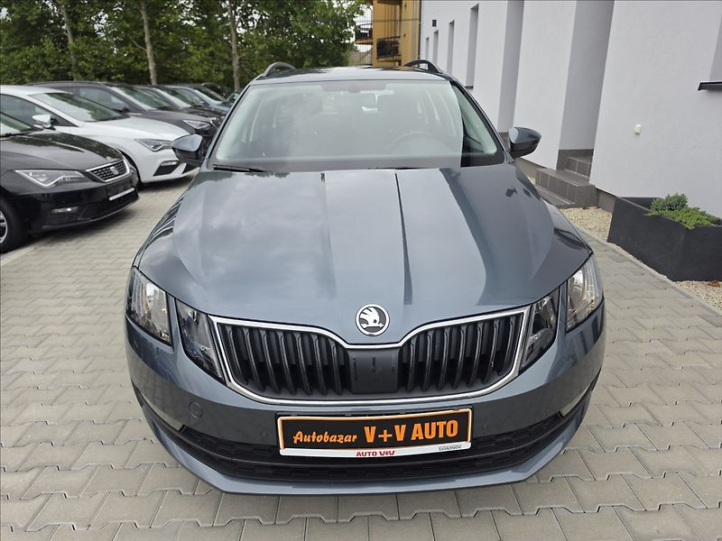 Škoda Octavia 1,4TSi 110KW Ambition 92TKM - fotka 2 z 39