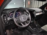 Volvo XC40 1,5 T2 Momentum Pro BLIS - náhled 12
