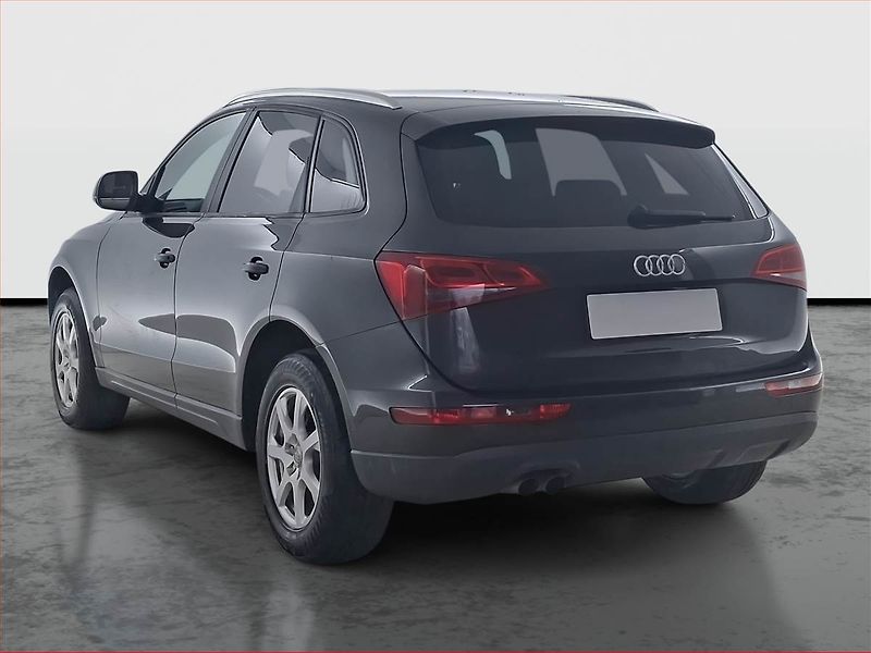 Audi Q5 (2009) 2.0 TDI, 4X4, Tempomat - fotka 4 z 18