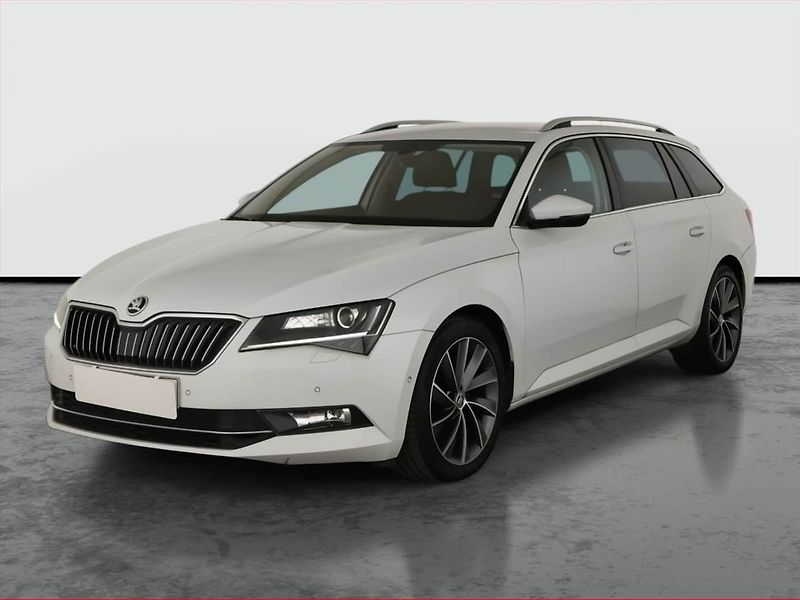 Škoda Superb (2018) Laurin&Klement 2.0 TDI 4x4 - fotka 2 z 20