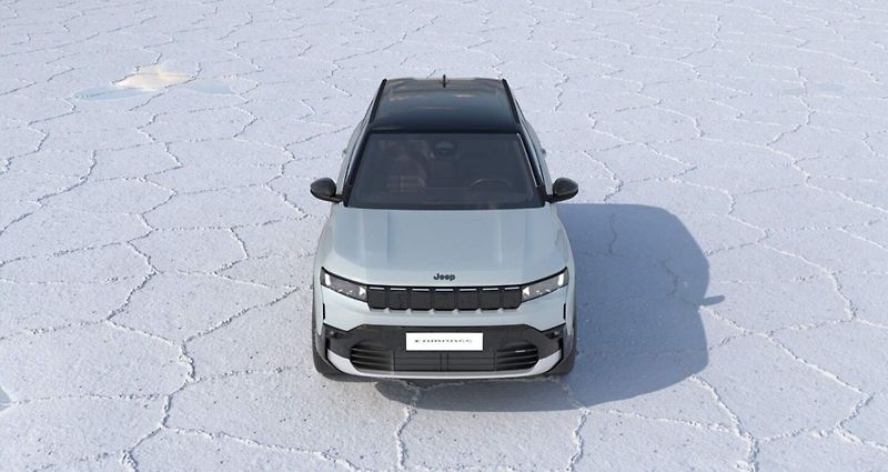 Jeep Compass (2026) Summit e-Hybrid 145k eDCT6 - fotka 4 z 9