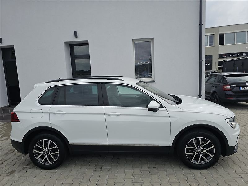 Volkswagen Tiguan 1,4 TSi 110KW COMFORTLINE - fotka 5 z 49