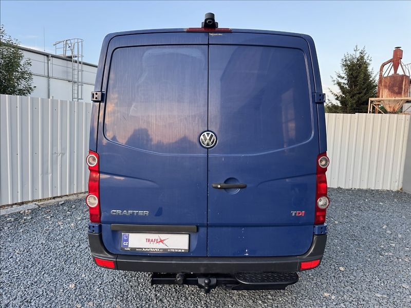 Volkswagen Crafter 2,0 TDI 100kW L2H1 tažné - fotka 11 z 50