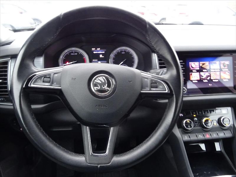 Škoda Kodiaq 1,5 TSi 110 kW Business - fotka 24 z 27