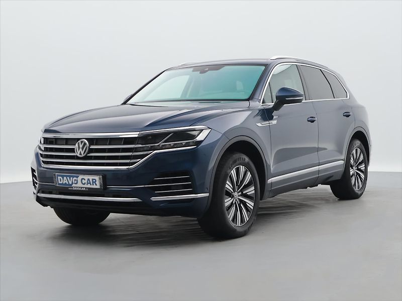 Volkswagen Touareg 3,0 TDI 210kW 4M LED DPH CZ - fotka 3 z 39