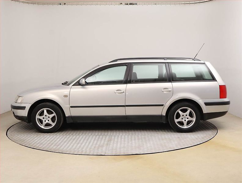 Volkswagen Passat (1998) 1.9 TDI, nová STK, Tažné - fotka 3 z 16