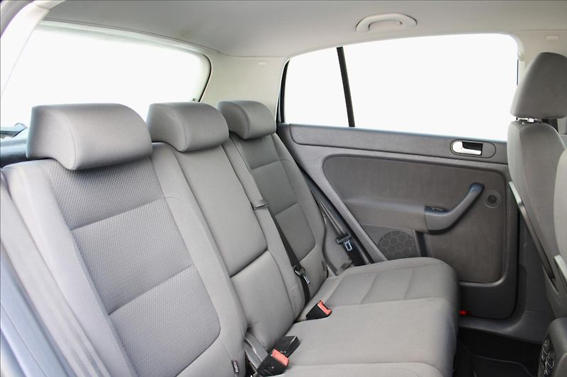 Volkswagen Golf Plus 1.4 TSI / Sport / 125kW - fotka 30 z 41