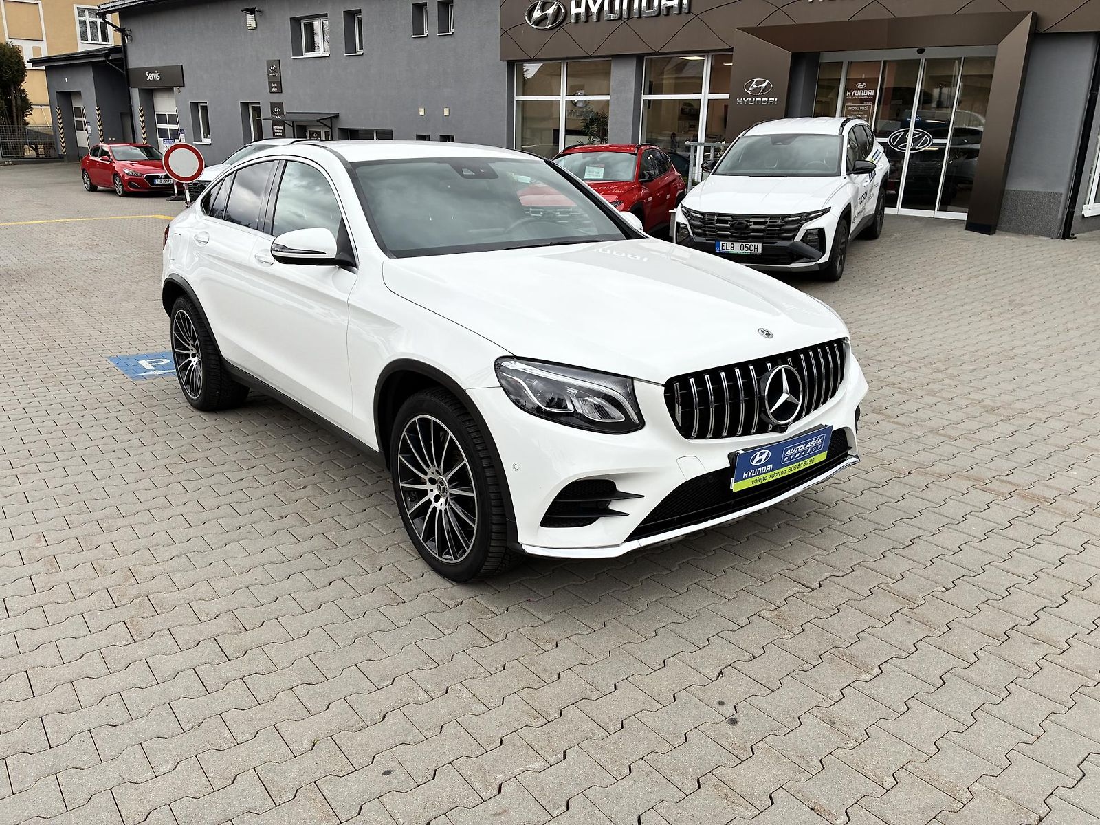 Mercedes-Benz GLC 250d-150kw,4x4,COUPE, AMG,AT 
