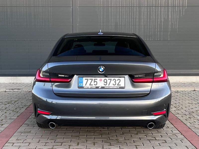 BMW Řada 3 318d-SPORT-LINE 360 KAMERA - fotka 5 z 48