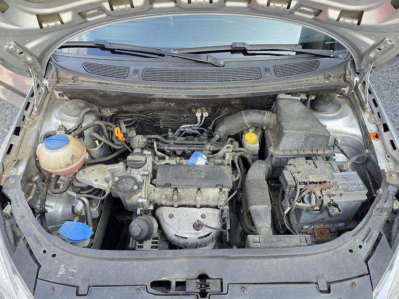 Škoda Fabia 1.2 HTP  - fotka 15 z 27
