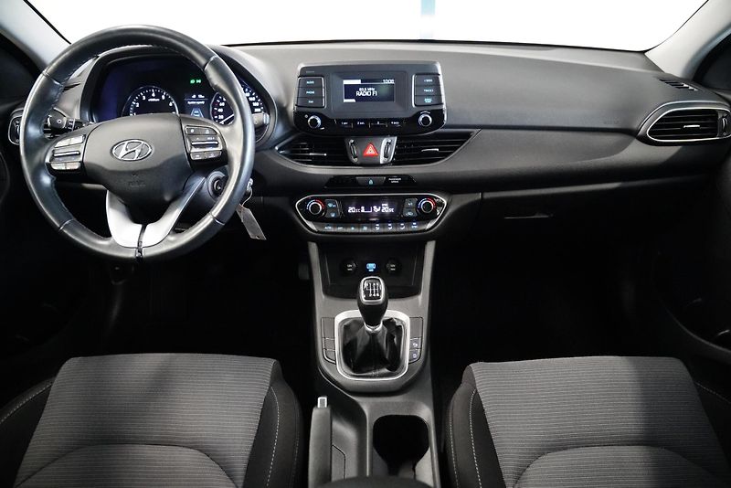 Hyundai i30 - fotka 5 z 26