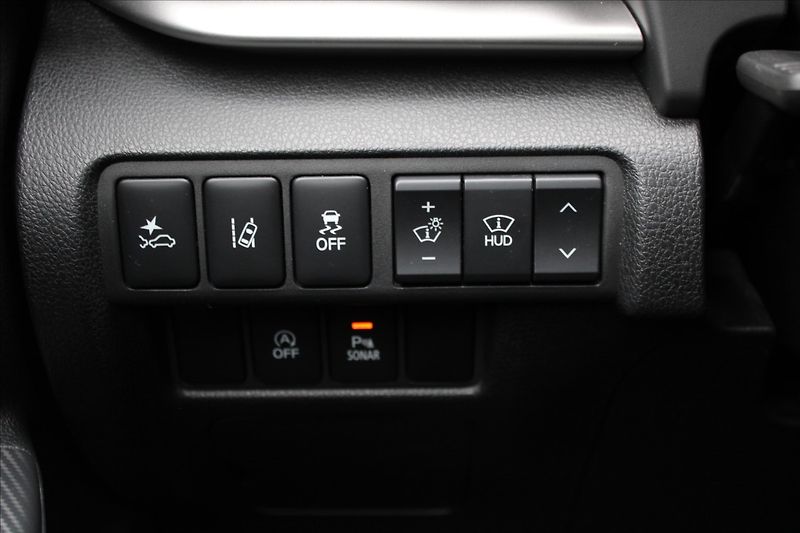 Mitsubishi Eclipse Cross 1,5 T  AUTOMAT,4x4,INSTYLE - fotka 25 z 42
