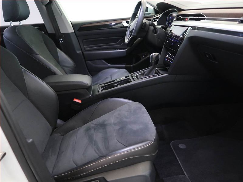 Volkswagen Arteon (2022) 2.0 TDI - fotka 9 z 17
