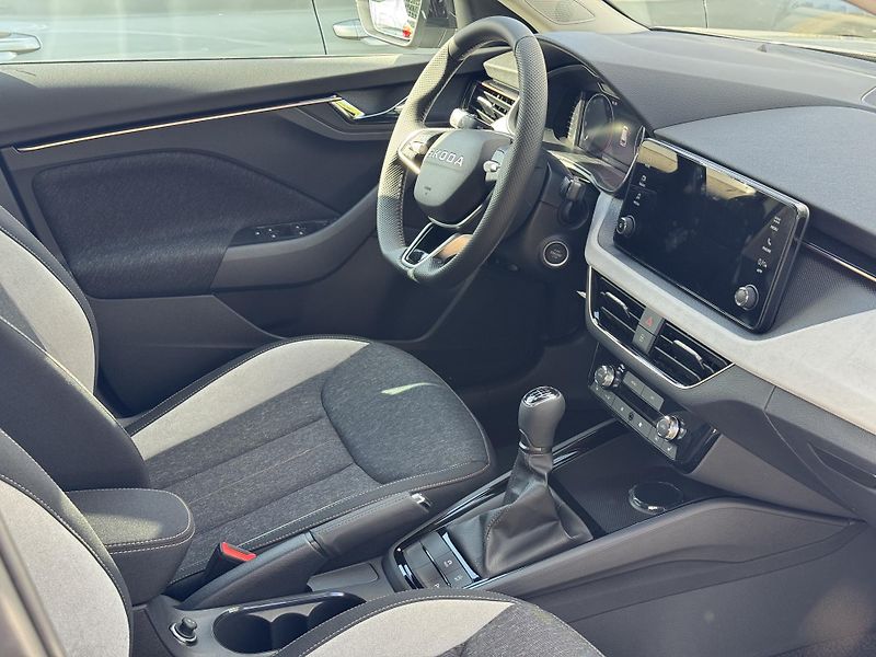 Škoda Kamiq (2026) Dynamic 1.5 TSI 110 kW - fotka 6 z 21