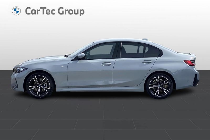 BMW Řada 3 320d xDrive Sedan - fotka 4 z 8