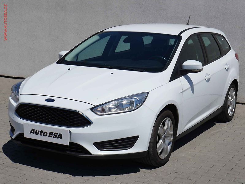 Ford Focus (2015) 1.5TDCi, 2.maj,ČR, servis - fotka 3 z 18