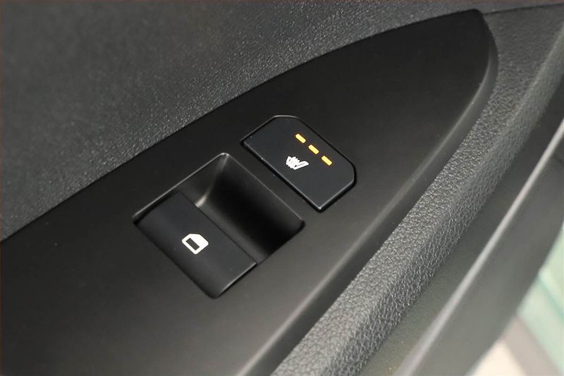 Kia Sportage (2026) 1.6 T-GDI, GOLD, AUTOMAT - fotka 24 z 24