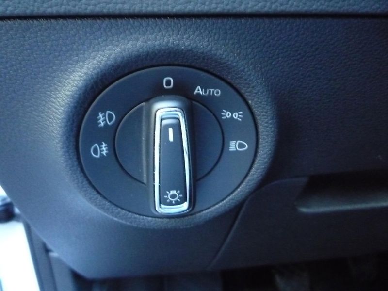 Škoda Karoq (2023) 2,0TDi 85kW STYLE Plus - fotka 8 z 26