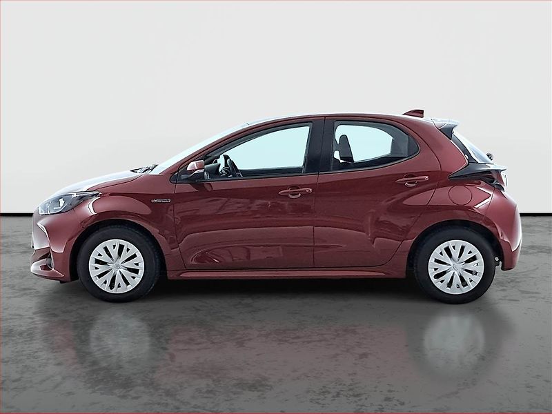 Toyota Yaris (2021) 1.5 VVT-i Hybrid, Automat - fotka 3 z 18
