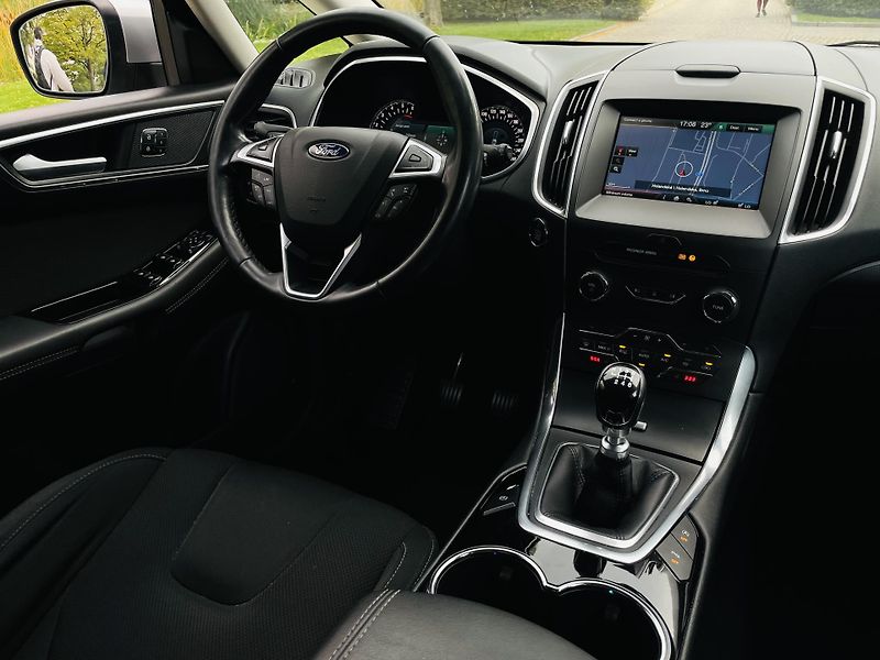 Ford S-MAX 2.0TDCi MANUÁL SERVISKA TAŽNÉ - fotka 26 z 49