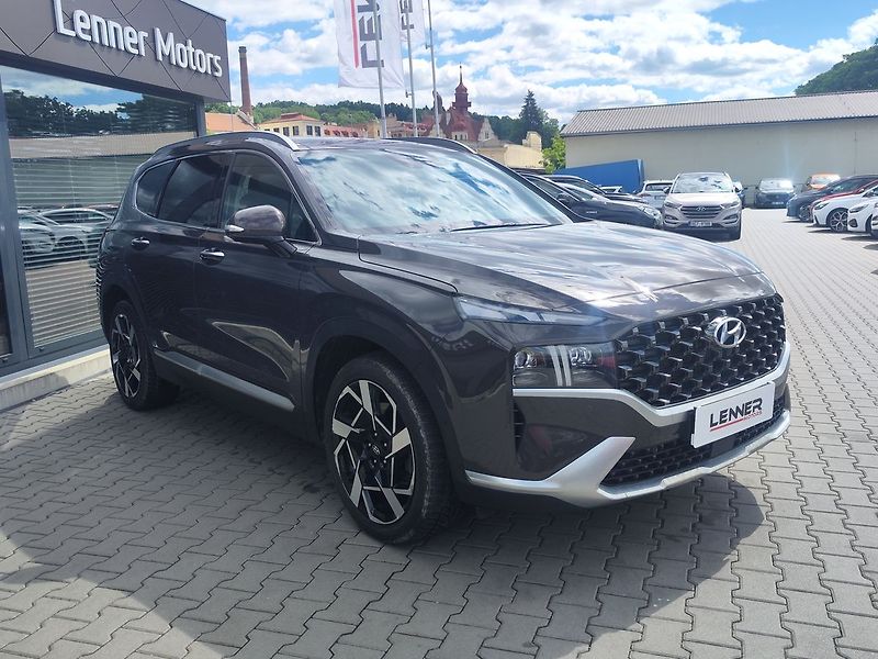 Hyundai Santa Fe 2.2 CRDI/148kW Style PRM DCT 4 - fotka 3 z 38