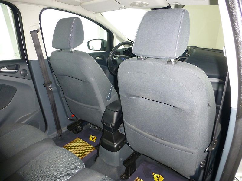 Ford C-MAX (2014) 1,6TDCI-85KW**ALU*PARK.S**NAVI - fotka 22 z 26