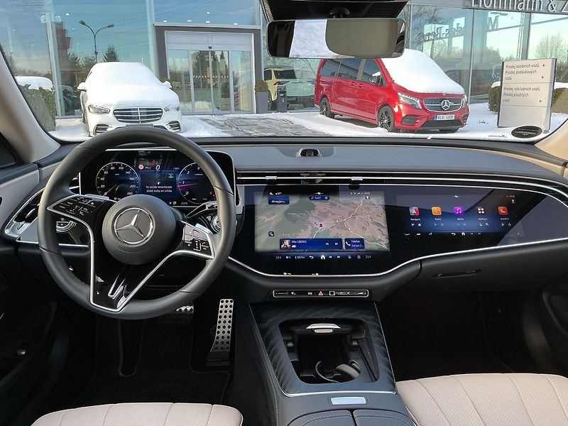 Mercedes-Benz Třídy E 220 d ALLTERRAIN 4MATIC - fotka 13 z 29