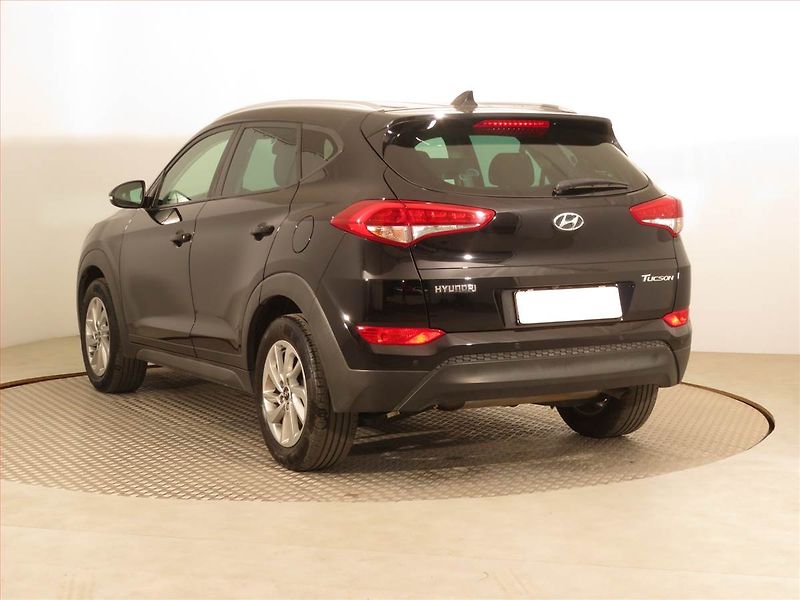 Hyundai Tucson (2017) 1.7 CRDi, Automat, Serv.kniha - fotka 4 z 17