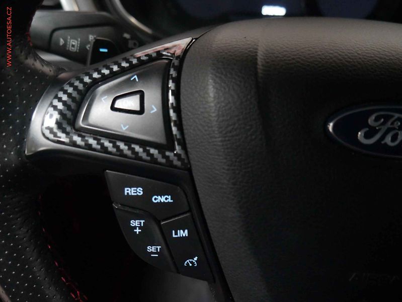 Ford Mondeo (2019) 2.0TDCi, AT, navi, LED - fotka 14 z 23