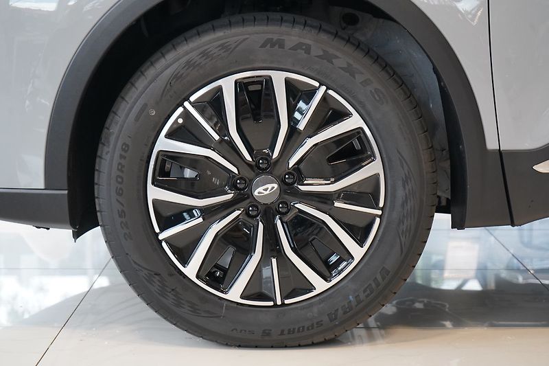 Chery Tiggo 7 (2026) LUXURY 1,6 T-GDI - fotka 5 z 32
