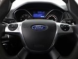 Ford Focus (2014) 1.6 TDCi, Park. senzory - náhled 8