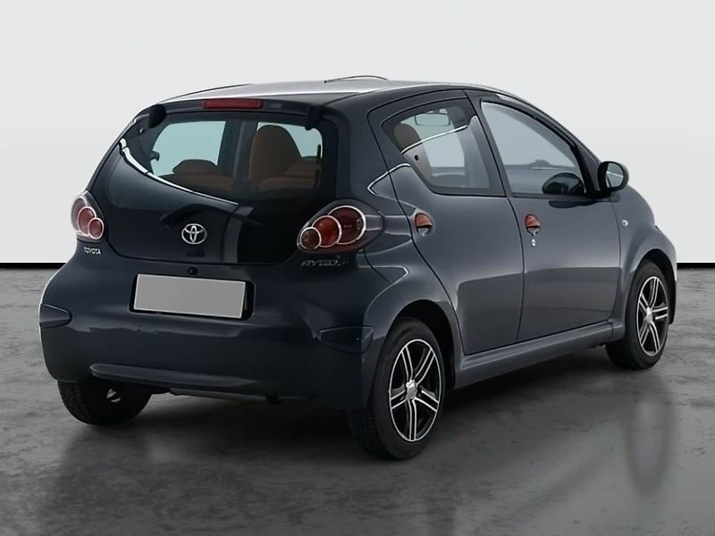 Toyota Aygo (2012) 1.0 VVT-i, po STK - fotka 5 z 15