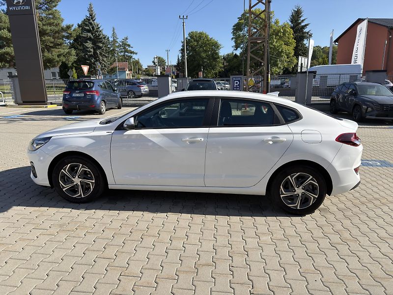 Hyundai i30 1.0-88KW,FB, REZERVACE - fotka 4 z 29