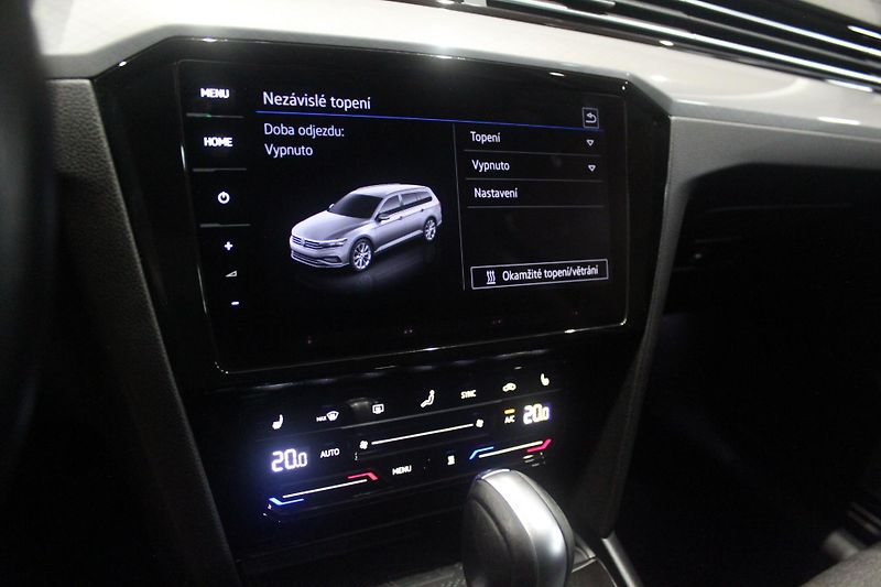 Volkswagen Passat (2023) 110kW, Tažné, Nezávislé topení - fotka 23 z 26