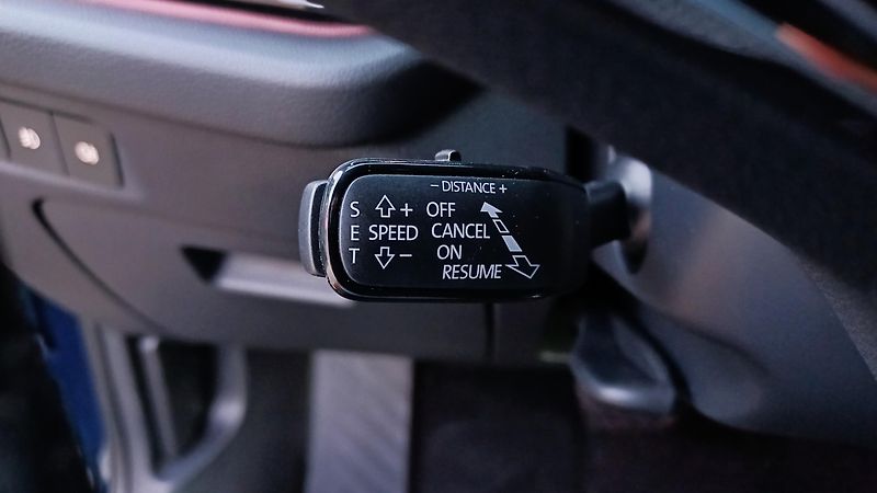 Škoda Octavia TDI 110kW DSG 4x4-1.maj-ČR-TZ- - fotka 27 z 50