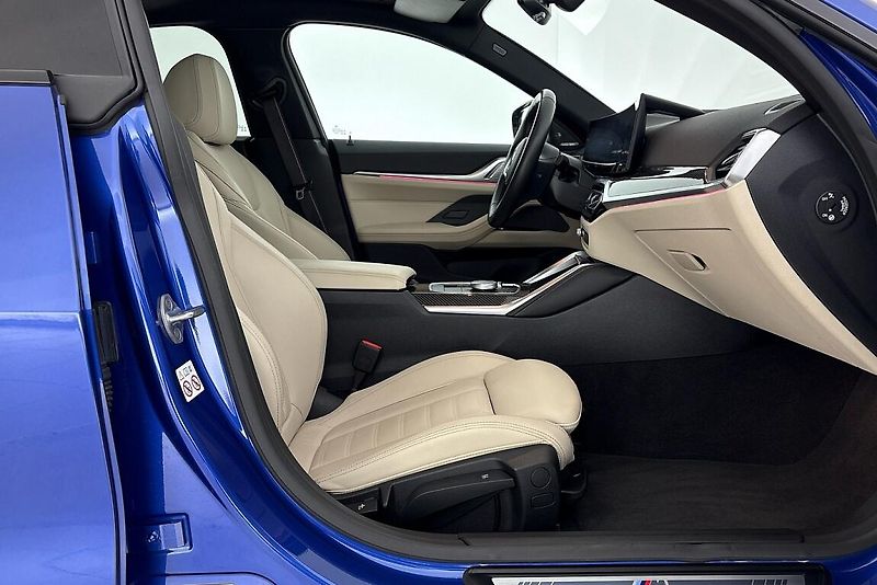 BMW i4 eDrive40 - fotka 12 z 26