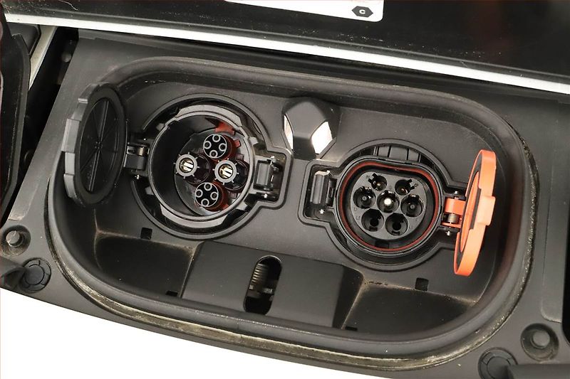 Nissan Leaf (2021) 40 kWh, SoH 92%, Automat - fotka 20 z 21