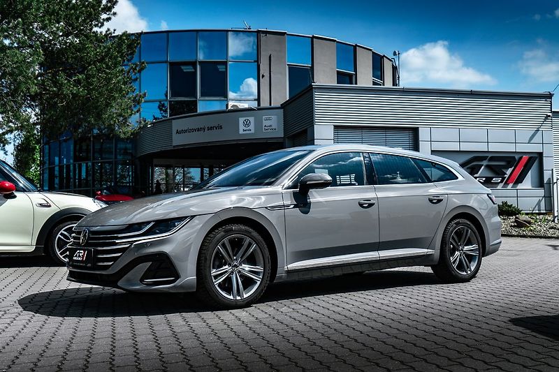 Volkswagen Arteon Shooting Brake 2.0TDI  DSG R-line SB Masáže L - fotka 23 z 23