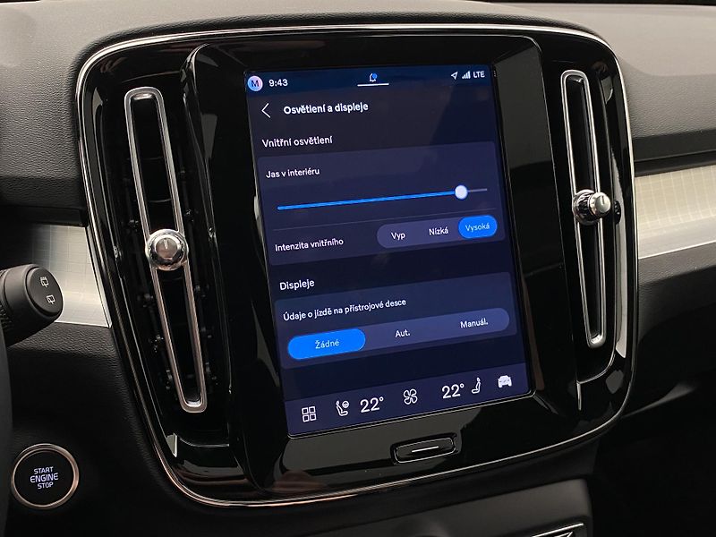 Volvo XC40 (2026) B3 AUT DARK ULTRA  - fotka 50 z 61